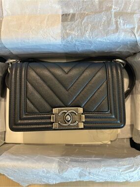 CHANEL Black Chevron Boy Bag